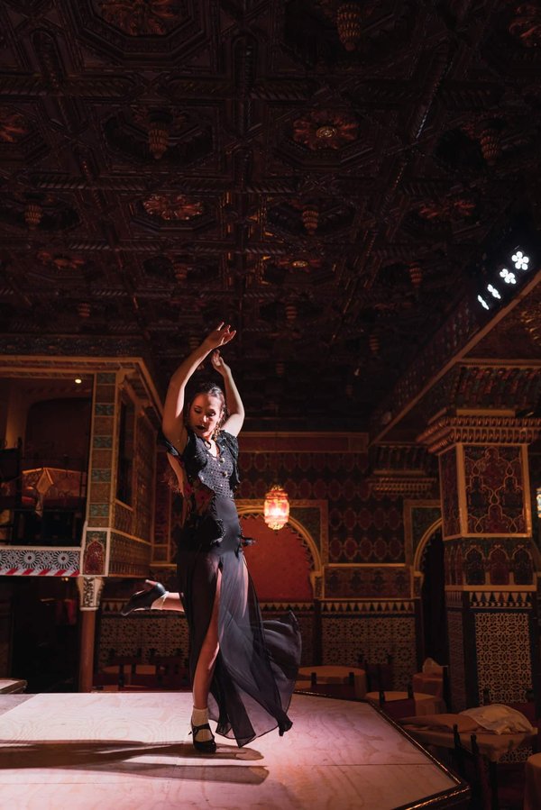 Comment apprendre à jouer de la guitare flamenco en respectant ses traditions?